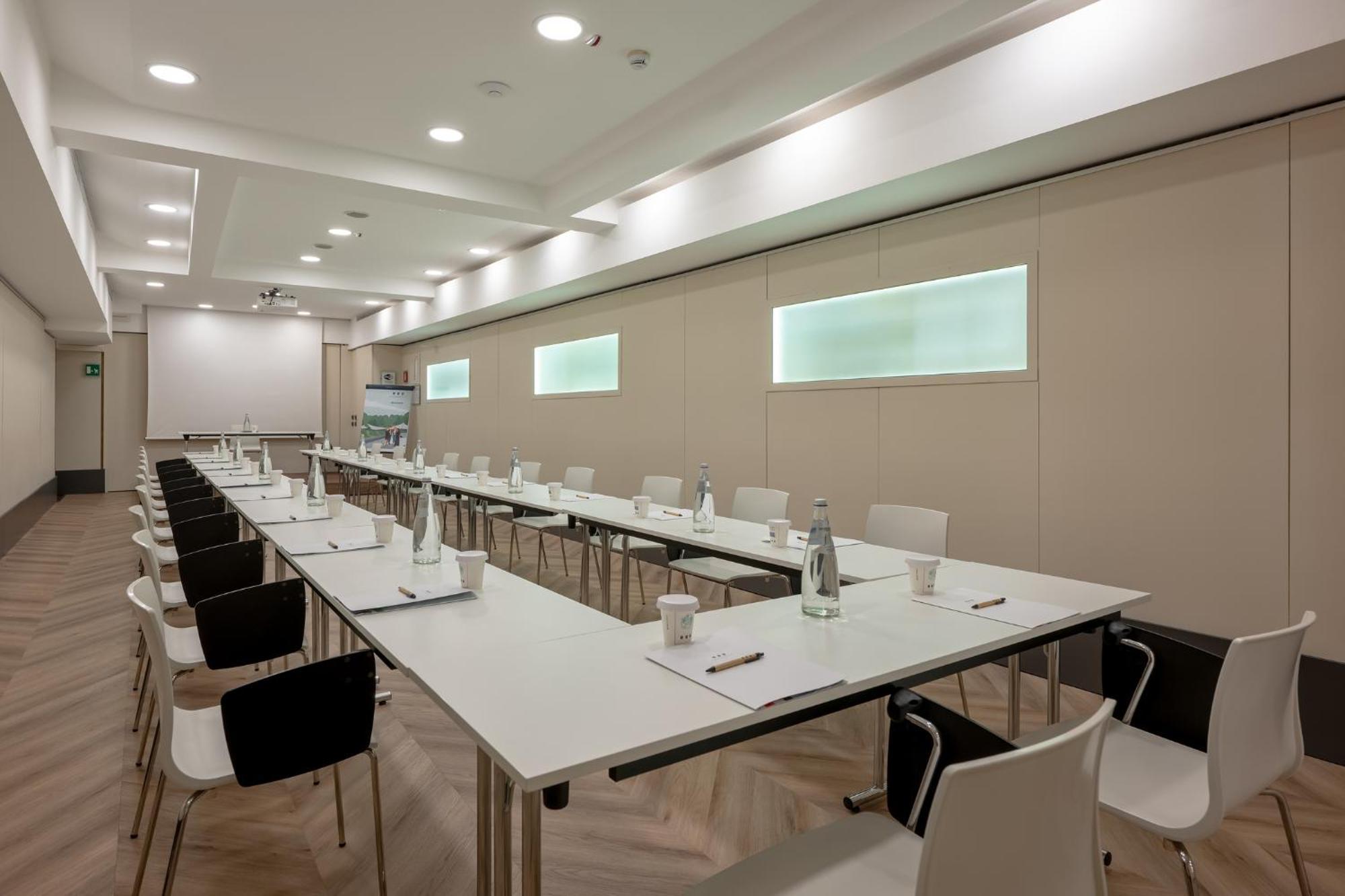 Una Hotels Galles Milano — Photos 2